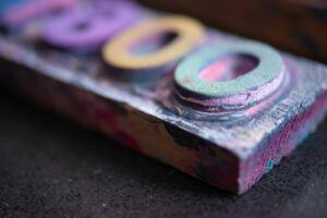 BINARY CODE 006100